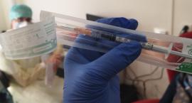 Zdjęcie dotyczy: Punkt szczepień COVID-19 w Kampinosie 