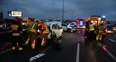 Trasa do Warszawy - poranny wypadek z udziałem kilku pojazdów